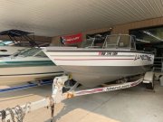 Pre-Owned 2002  powered Power Boat for sale